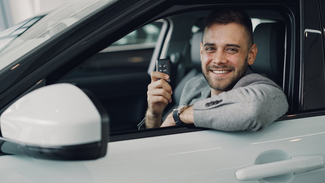 28 Car Buying Seasonality and Timing Statistics by Month in 2026