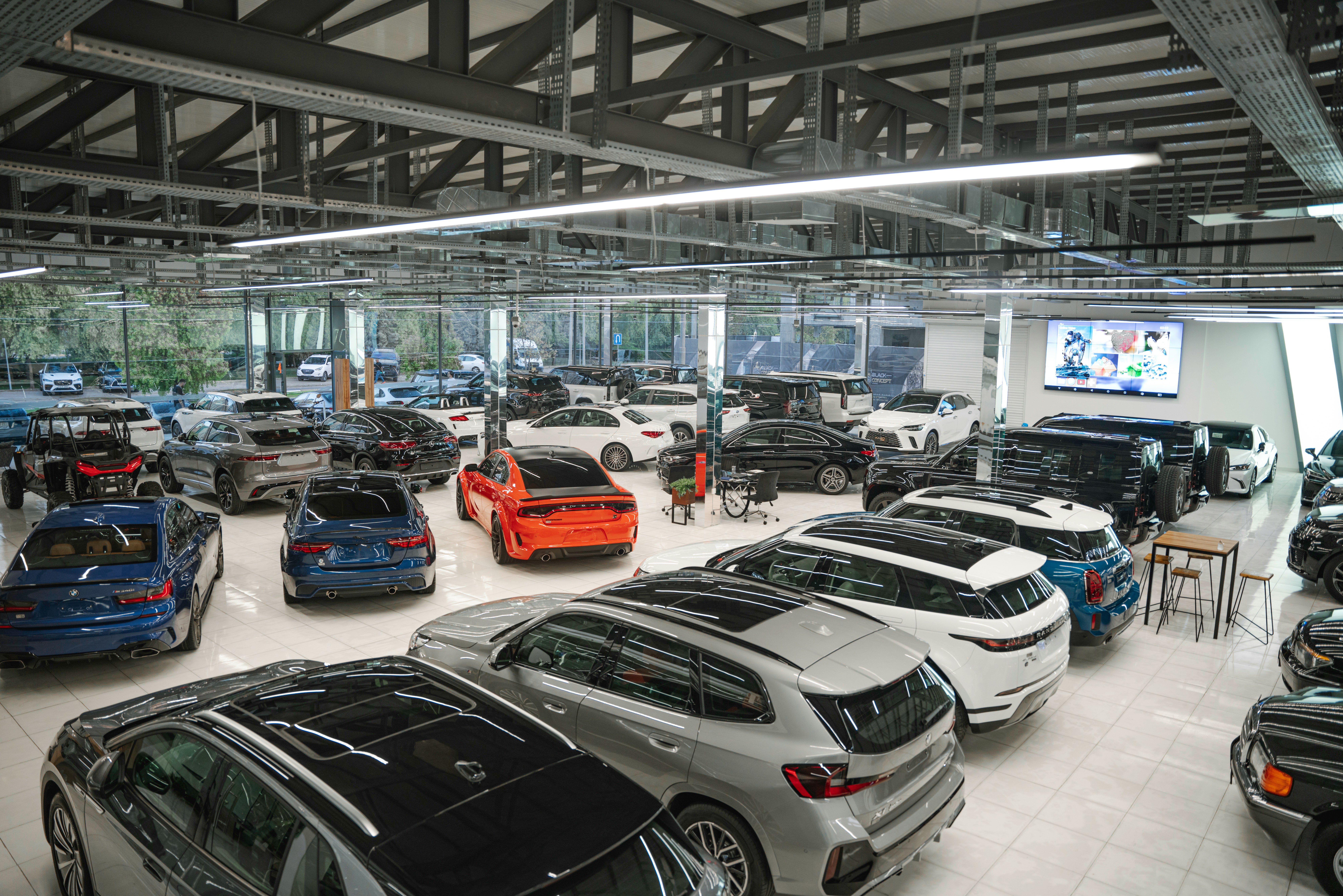 CTV vs Traditional TV Auto Dealers ROI Advantages in 2026 CTV vs Traditional TV Auto Dealers: ROI Advantages in 2026