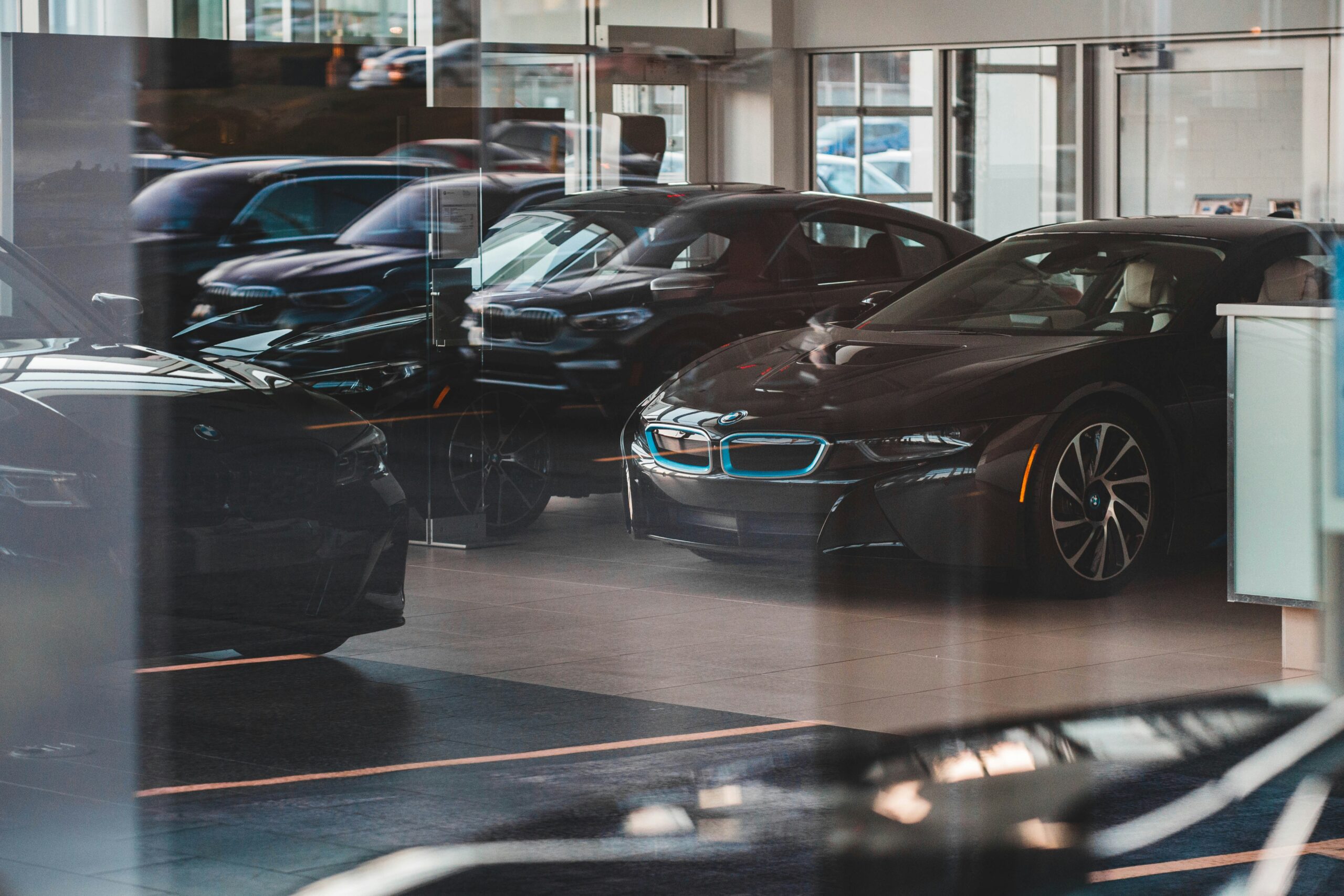 How CTV Ads Reduce Cost-Per-Lead for Car Dealers CTV Ads Reduce Cost-Per-Lead